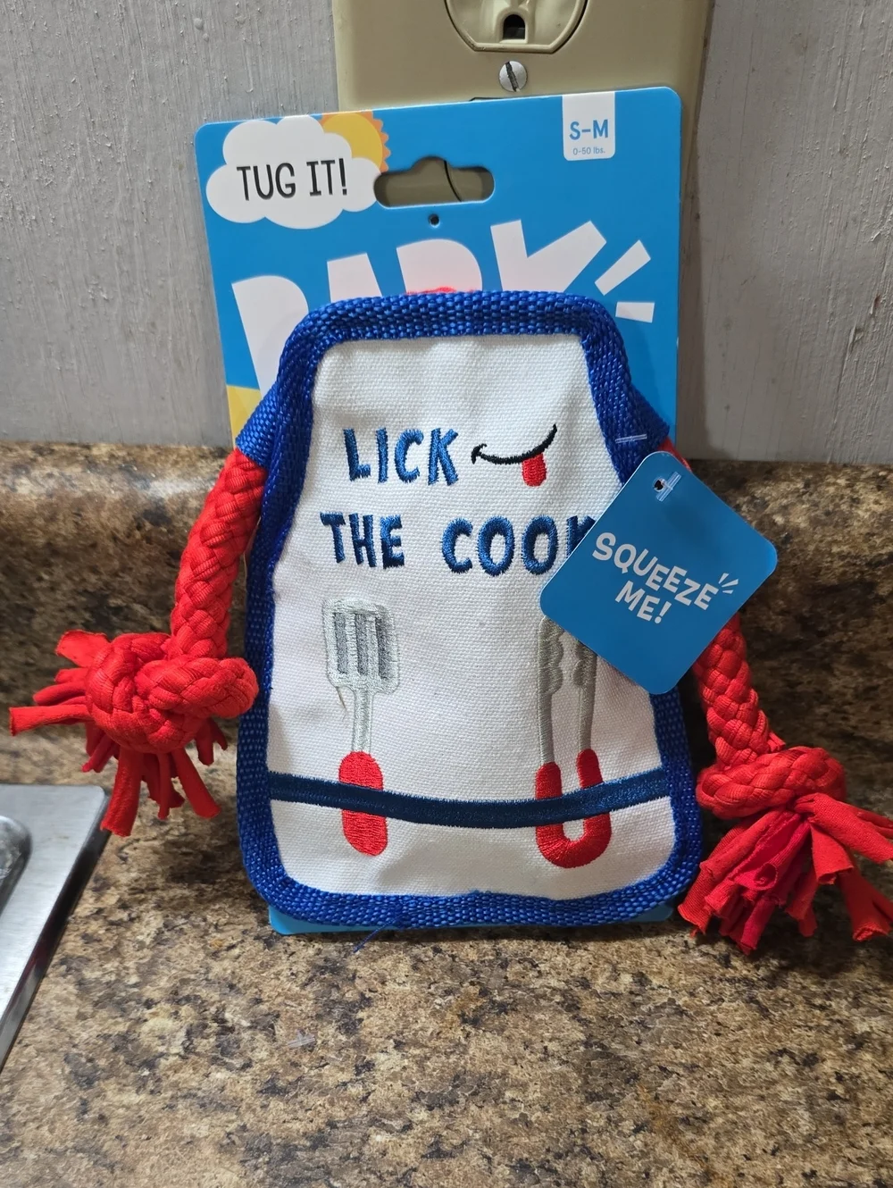 Bark Suns Out Tongues Out Apron Tug Toy in Blue and Red NWT S-M 0-50 Pounds